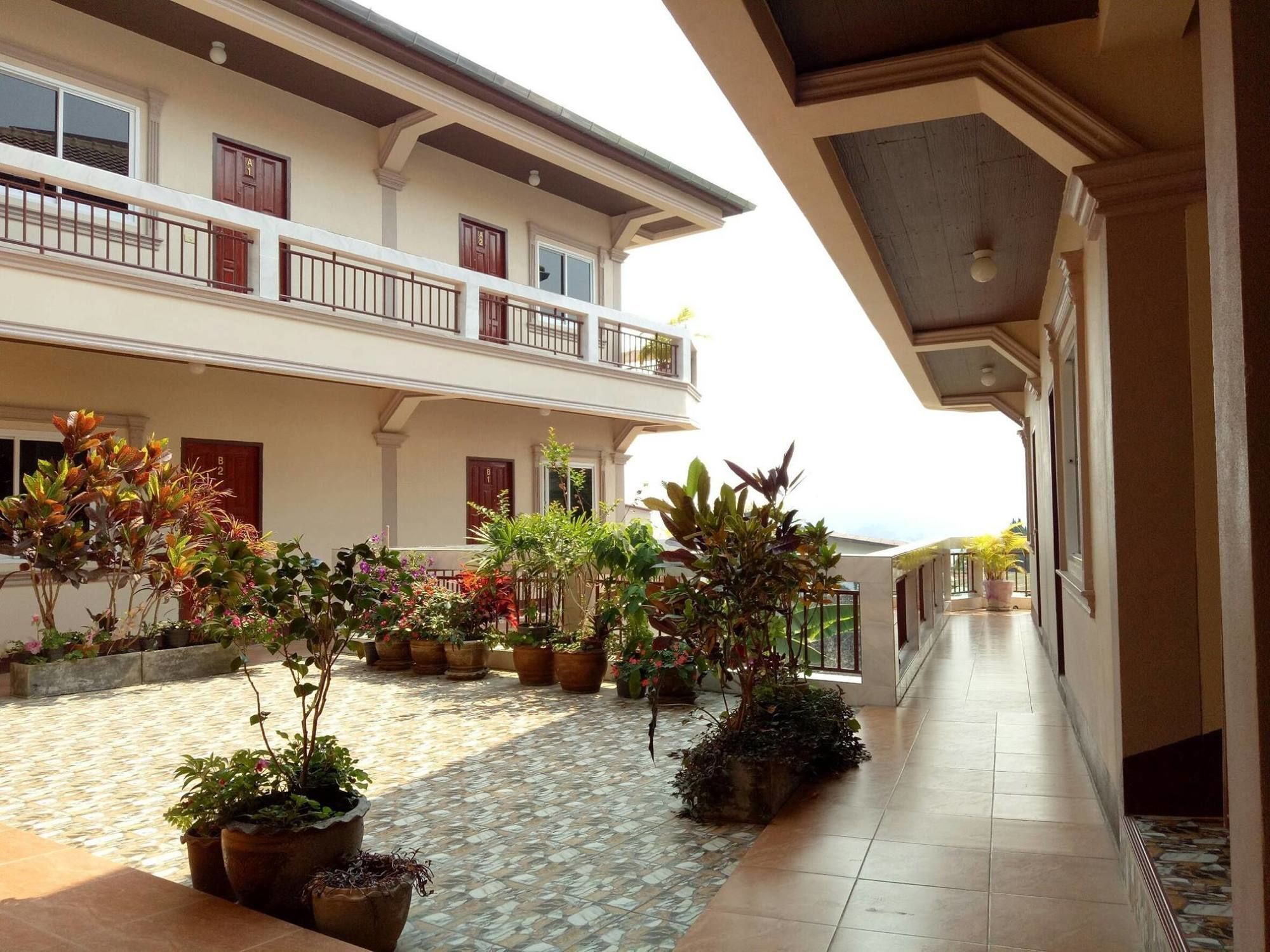 Happy House At Maesalong Hotel Chiang Rai Exterior photo